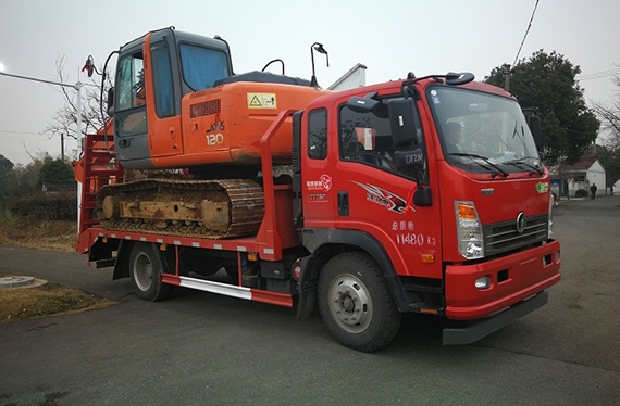 重汽CDW5110TPB低平板车