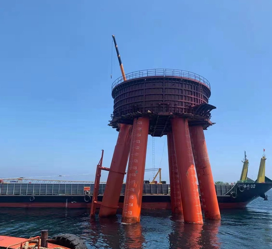海上施工平台专用吊机